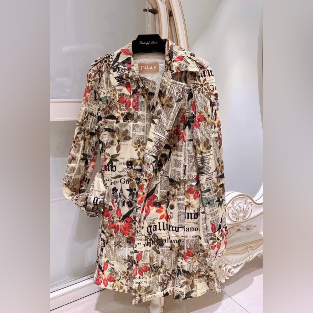 Brand New John Galliano quilt trench coat 38
